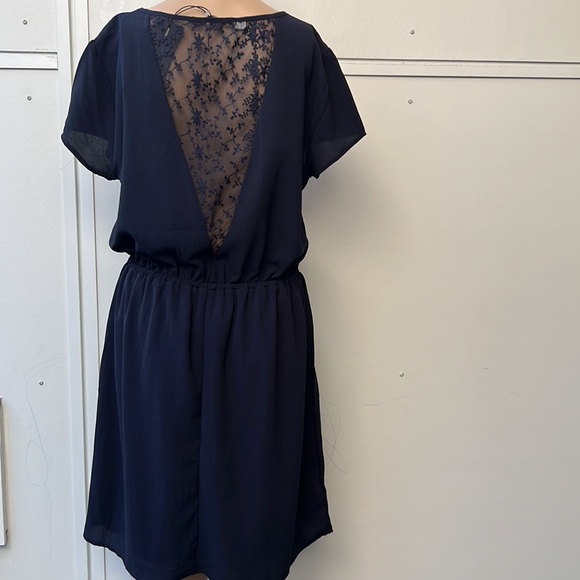 Elegant Dress Blue all Celebration dress size medium - Picture 3 of 5